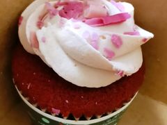 草莓杯子蛋糕-星巴克(深圳佳宁娜友谊广场店)