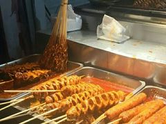 -许西美食一条街