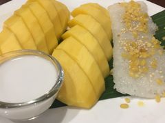 -Dang restaurant (patong phuket)