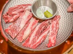 -蚂蚁洞·烤肉大营地(上海静安大悦城店)
