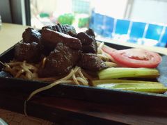 -穹六人间 people 6(岳阳路店)
