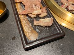 -铭牛烧肉·和牛海鲜自助(高新月牙湖店)
