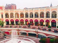 -佛罗伦萨小镇广佛名品奥特莱斯(疏港路店)