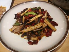 -十三式重庆江湖菜(金茂览秀城店)
