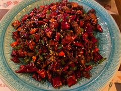 辣子鸡-酒肆浅葱•烧烤•龙虾•排档(卓悦intown店)