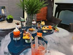 -行者书屋大堂吧 ·下午茶(南京圣和府邸酒店)