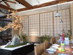 -蜜桃餐厅·伴山(湖滨商业街店)