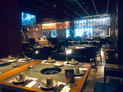 大堂-老墙根涮肉·铜锅·烧烤(欢乐谷·王四营店)