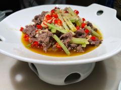 小炒黄牛肉-佬麻雀·剁椒鱼头(京基KK One店)