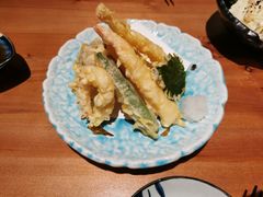 -鸟鸣门屋台料理(金帝银泰店)