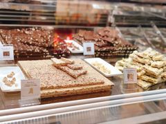 -VENCHI 闻绮(上海佛罗伦萨小镇店)