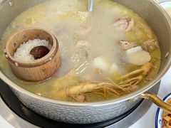 -朴小妹人参鸡汤火锅(长白山万达店)