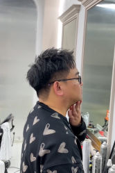 -尤司男士国潮理发馆