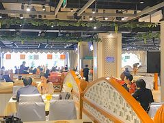 大堂-巴扎美食·新疆菜·西域歌舞表演餐厅(新疆大厦店)