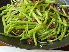 -莲餐厅·湖北菜·潜江小龙虾店(愚园路店)