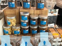 零售区-Blueglass酸奶(华贸购物中心店)