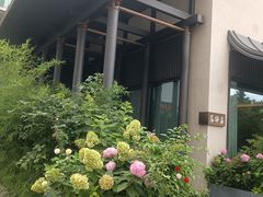 -蘇锦宴·淮扬菜烤鸭·小院(三元桥霄云路店)