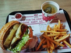 -The Habit Burger Grill 哈比特汉堡(复兴soho店)