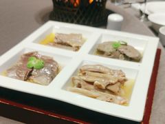 -香山湖家家宴(中山陵店)