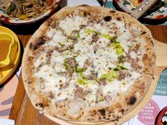 金枪鱼披萨-摇滚披萨(长春街店)