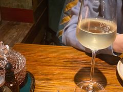 雷司令葡萄酒-Osteria Garden 生蚝花园餐厅(原进贤路店)