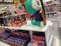 -泡泡玛特POPMART(上海环球港店)