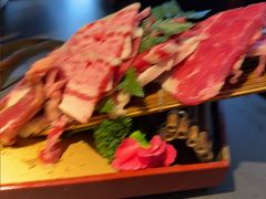 -铭牛烧肉·和牛海鲜自助(高新月牙湖店)