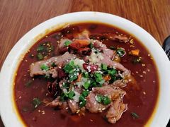 -胡子饮食店