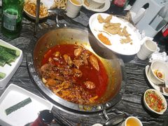 新派烧鸡公火锅-天都火锅酒楼(虹梅南路店)