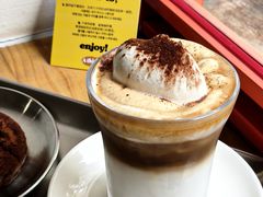 -A thing COFFEE(下梅林店)