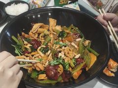 -醉人椒麻辣香锅(王府井喜悦店)