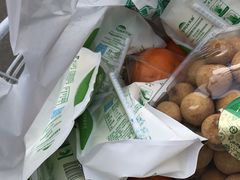 -鲜丰水果(九洲新世界花苑店)