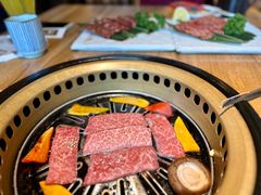 -炼火烤肉店