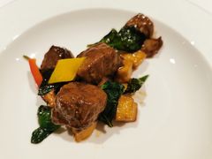 罗勒叶菌菇炒澳洲M9牛肉-Yan Ting 宴庭中餐厅(上海静安瑞吉酒店)