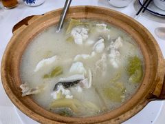 -品香菜馆(旗峰路中侨大厦店)