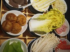 -咏江南·苏式火锅·苏州评弹(观前街店)