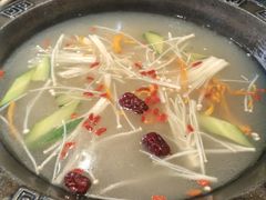-疯狂的筷子老灶九宫格火锅