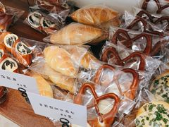 -雀食面包店(钟楼店)