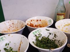 -袁亮宏饺子云吞(侯家桥菜场店)