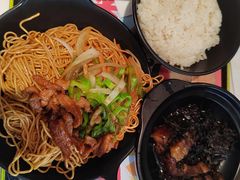 -老娘舅(吴山路店)