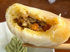 蟹黄鲜肉包-同得兴 Since·1995 传统苏式面馆(十全街店)