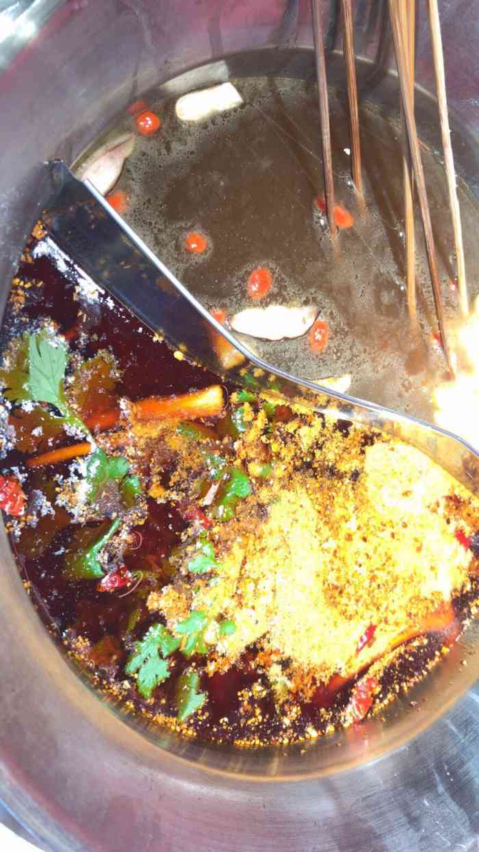 陈小岭创业麻辣烫(蓬安店)-"这是在蓬安吃过的最好吃的串串,干净卫生