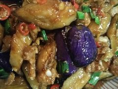 -洞庭土菜小炒馆(易发广场店)
