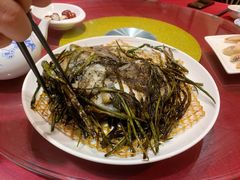 葱烤鸦片鱼头-老吉士酒家(天平路店)