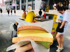 -詹爷爷乌节路街头冰淇淋