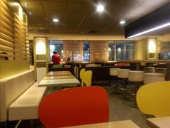 -麦当劳(新王府井店)