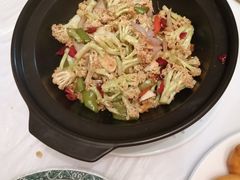 -宾朋海鲜饭庄(兴海路店)