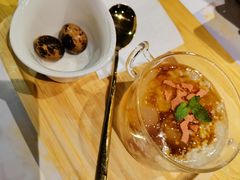桃胶凉粉-炖物24章·顺时轻养茶(杭州保利时光里店)