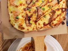 方普薄和风慢煮海鲜披萨-必胜客(百联又一城店)