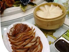 -亚丁湾海鲜大酒店(万泉嘉苑店)